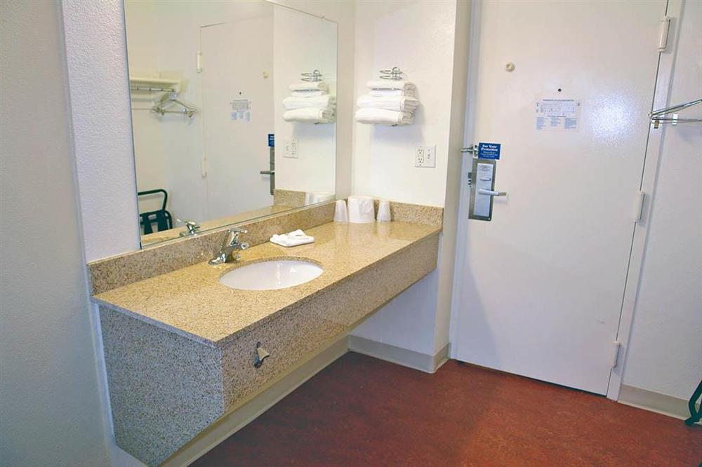 Motel 6-Framingham, Ma - Boston West Номер фото
